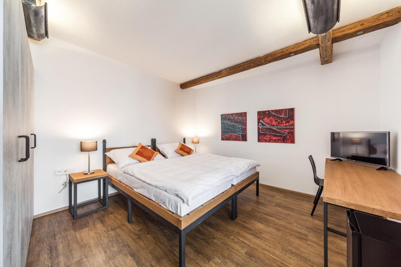 Hotel Mariansky Dvur Uherske Hradiste Exterior photo
